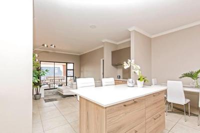 Townhouse For Rent in Six Fountains Residential Estate, Pretoria